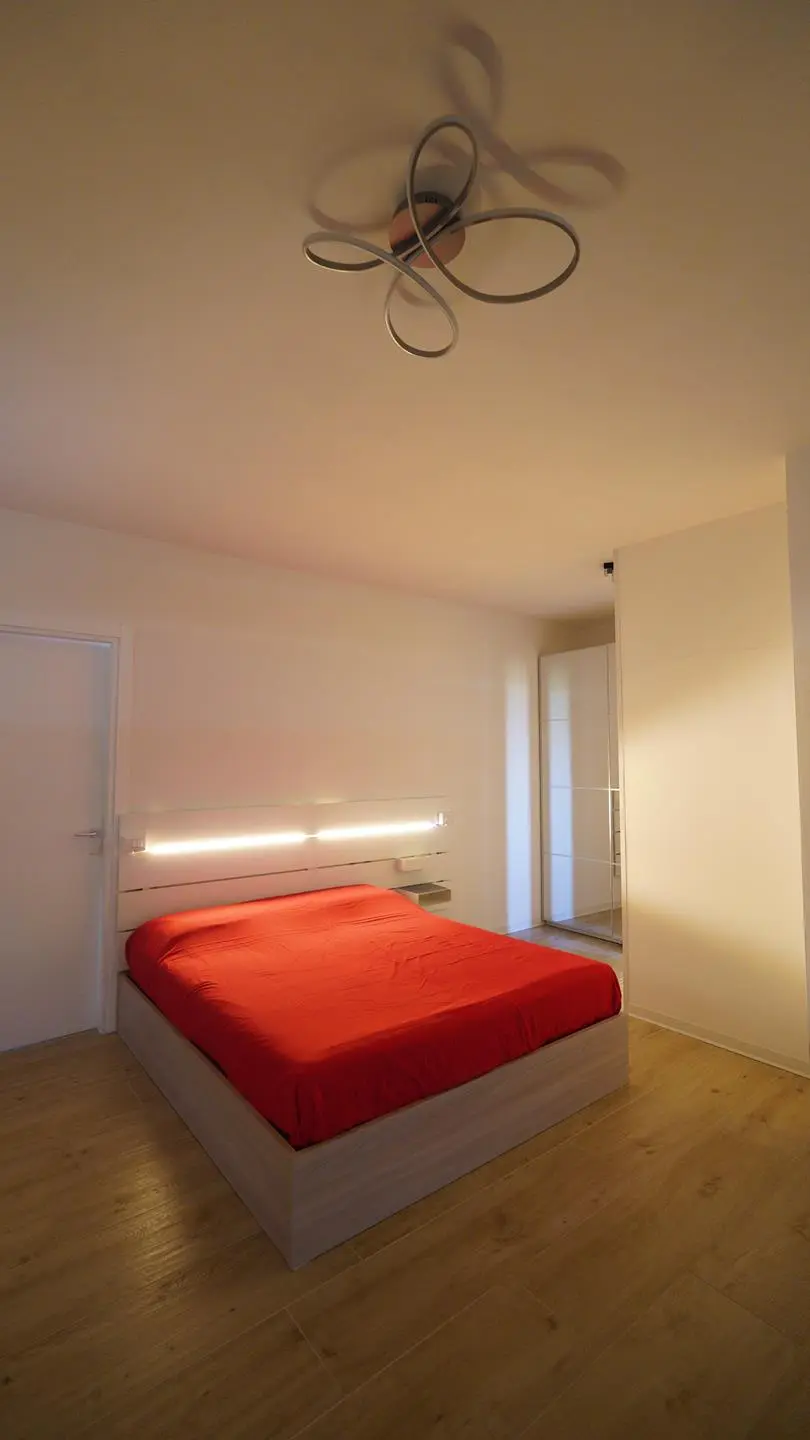 letto_matrimoniale_alloggio_valpolicella_2